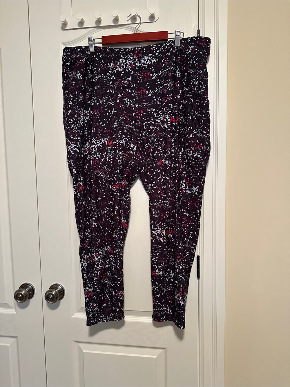 Penningtons - Speckle Leggings - Purples/Magenta/Blues
